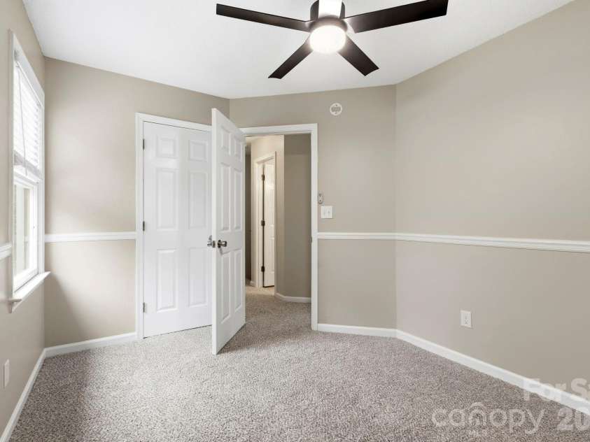 16 Trappers Run Drive, Asheville, NC 28805.  MLS# CAR4385728, YatesRealty ID 32885. Second bedroom