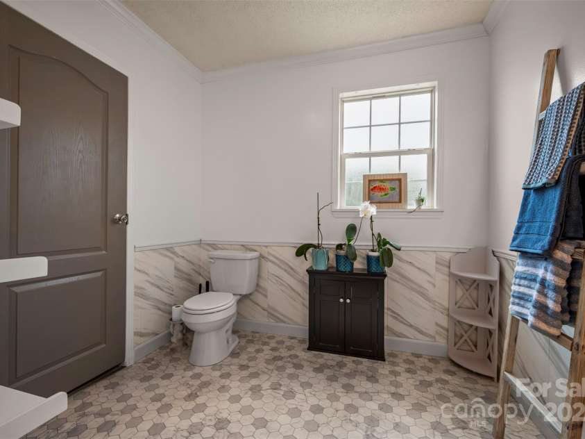 3842 Harris Creek Road, Lawndale, NC 28090.  MLS# CAR4286300, YatesRealty ID 32887. 