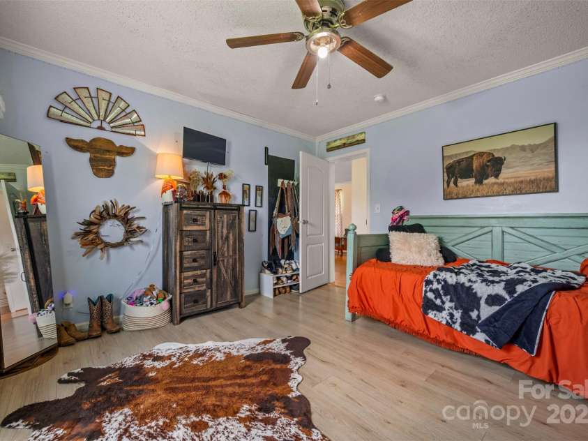 3842 Harris Creek Road, Lawndale, NC 28090.  MLS# CAR4286300, YatesRealty ID 32887. 