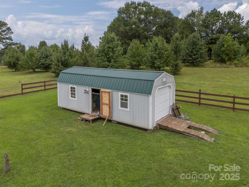 3842 Harris Creek Road, Lawndale, NC 28090.  MLS# CAR4286300, YatesRealty ID 32887. 