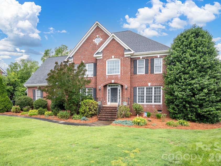 837 Shetland Place, Concord, NC 28027.  MLS# CAR4383622, YatesRealty ID 32887. 