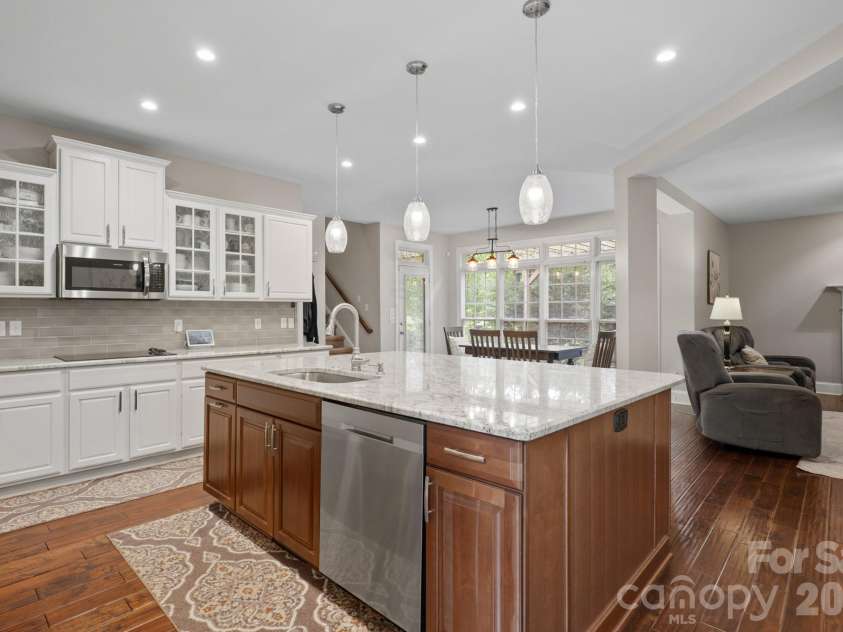 837 Shetland Place, Concord, NC 28027.  MLS# CAR4383622, YatesRealty ID 32887. 