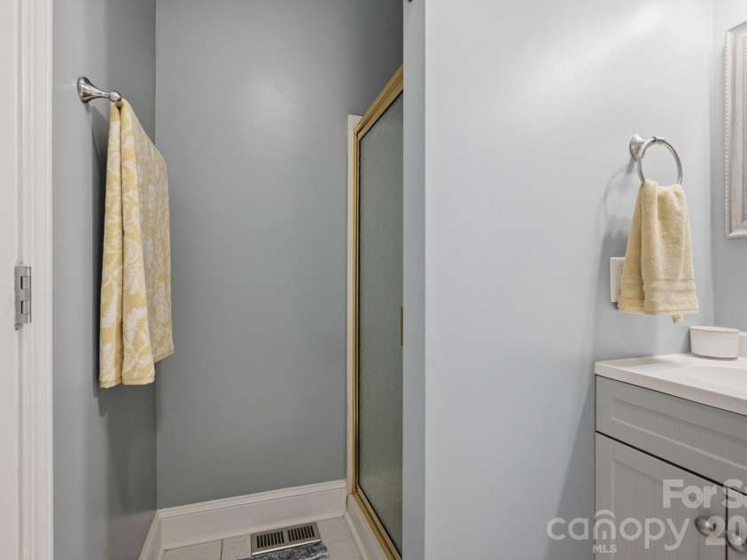 837 Shetland Place, Concord, NC 28027.  MLS# CAR4383622, YatesRealty ID 32887. 