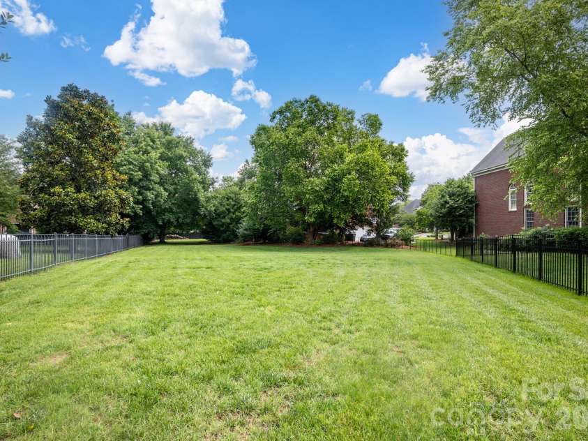 837 Shetland Place, Concord, NC 28027.  MLS# CAR4383622, YatesRealty ID 32887. 