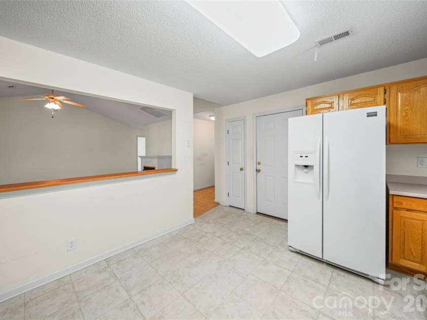 110 Hidden Creek Circle, Salisbury, NC 28147.  MLS# CAR4396967, YatesRealty ID 32888. 