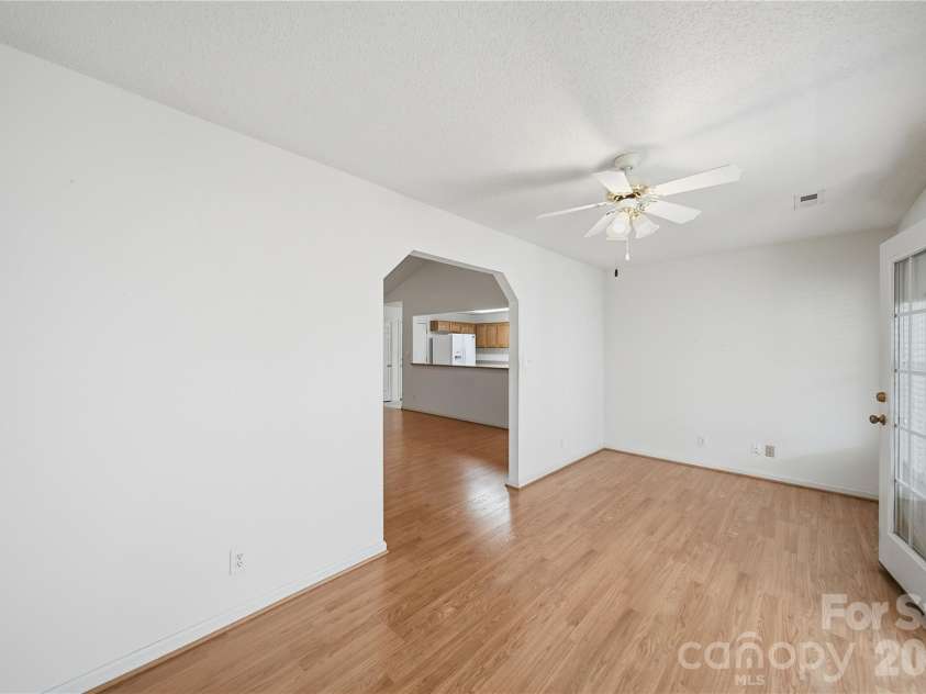 110 Hidden Creek Circle, Salisbury, NC 28147.  MLS# CAR4396967, YatesRealty ID 32888. Flex Space