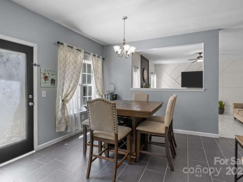 4205 Springhaven Drive, Charlotte, NC 28269.  MLS# CAR4275693, YatesRealty ID 32889. 