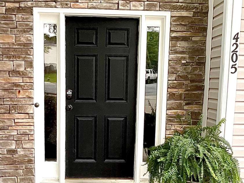 4205 Springhaven Drive, Charlotte, NC 28269.  MLS# CAR4275693, YatesRealty ID 32889. Just wait till you see inside!