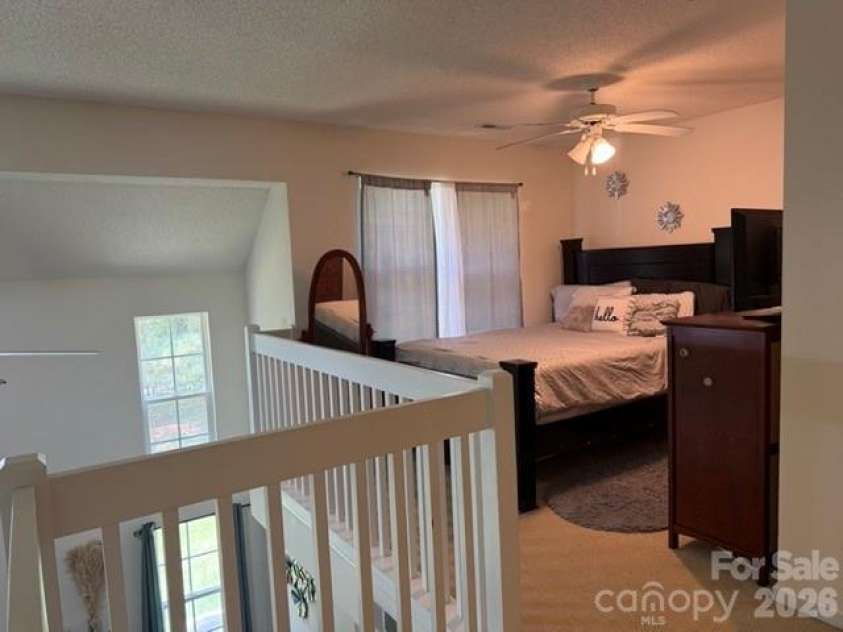 8053 Christmas Court, Charlotte, NC 28216.  MLS# CAR4396316, YatesRealty ID 32889. 