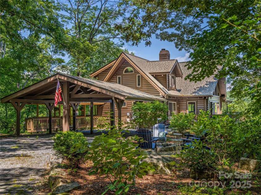 220 Circle Pines Drive, Rosman, NC 28772.  MLS# CAR4279416, YatesRealty ID 3289. 