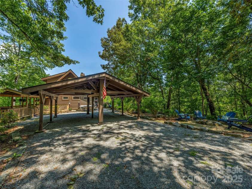 220 Circle Pines Drive, Rosman, NC 28772.  MLS# CAR4279416, YatesRealty ID 3289. 