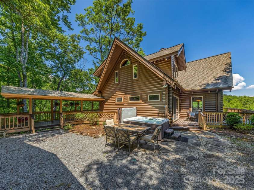 220 Circle Pines Drive, Rosman, NC 28772.  MLS# CAR4279416, YatesRealty ID 3289. 