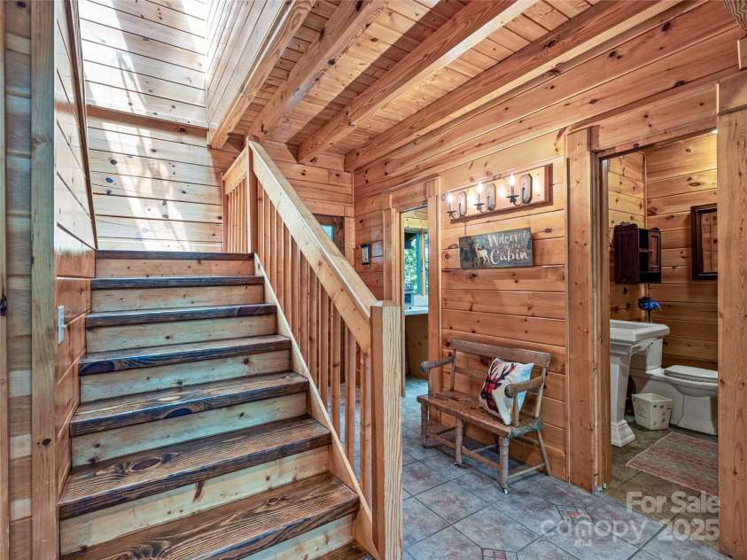 220 Circle Pines Drive, Rosman, NC 28772.  MLS# CAR4279416, YatesRealty ID 3289. 