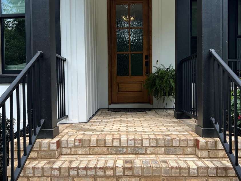 126 Redbud Lane, Troutman, NC 28166.  MLS# CAR4284135, YatesRealty ID 32890. Let's check out the inside...