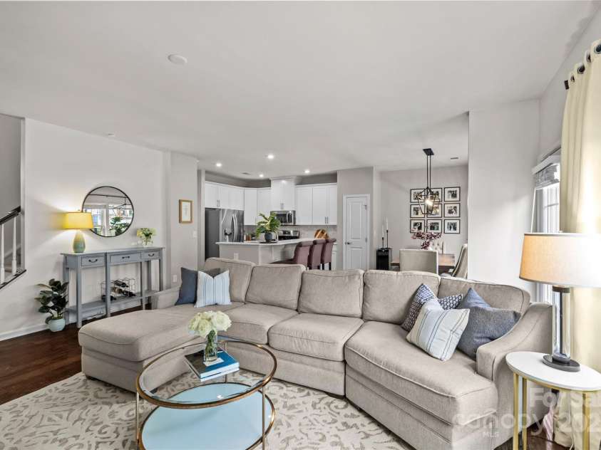 3140 Major Samuals Way, Charlotte, NC 28208.  MLS# CAR4289766, YatesRealty ID 32891. 