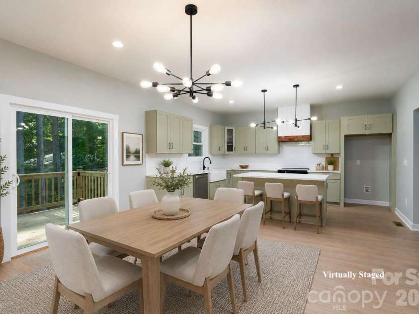 610 Queens Drive, Dallas, NC 28034.  MLS# CAR4383126, YatesRealty ID 32893. 