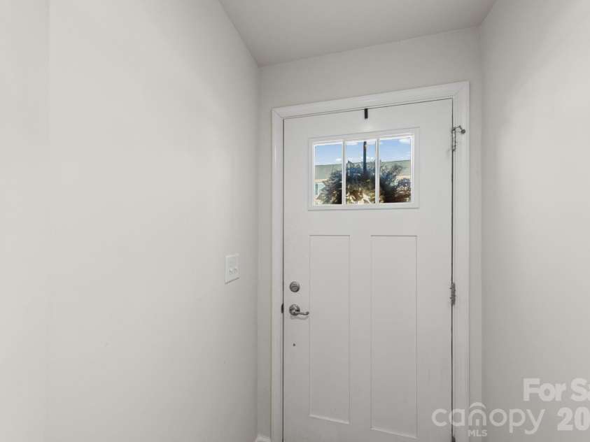 2534 Grantham Place Drive, Fort Mill, SC 29715.  MLS# CAR4393434, YatesRealty ID 32894. 