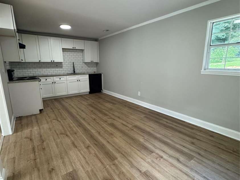 128 armstrong Lane, Gastonia, NC 28056.  MLS# CAR4292869, YatesRealty ID 32895. 