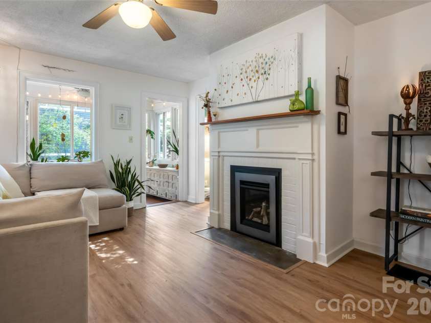 182 Brevard Road, Asheville, NC 28806.  MLS# CAR4396678, YatesRealty ID 32895. 