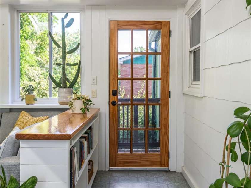 182 Brevard Road, Asheville, NC 28806.  MLS# CAR4396678, YatesRealty ID 32895. 