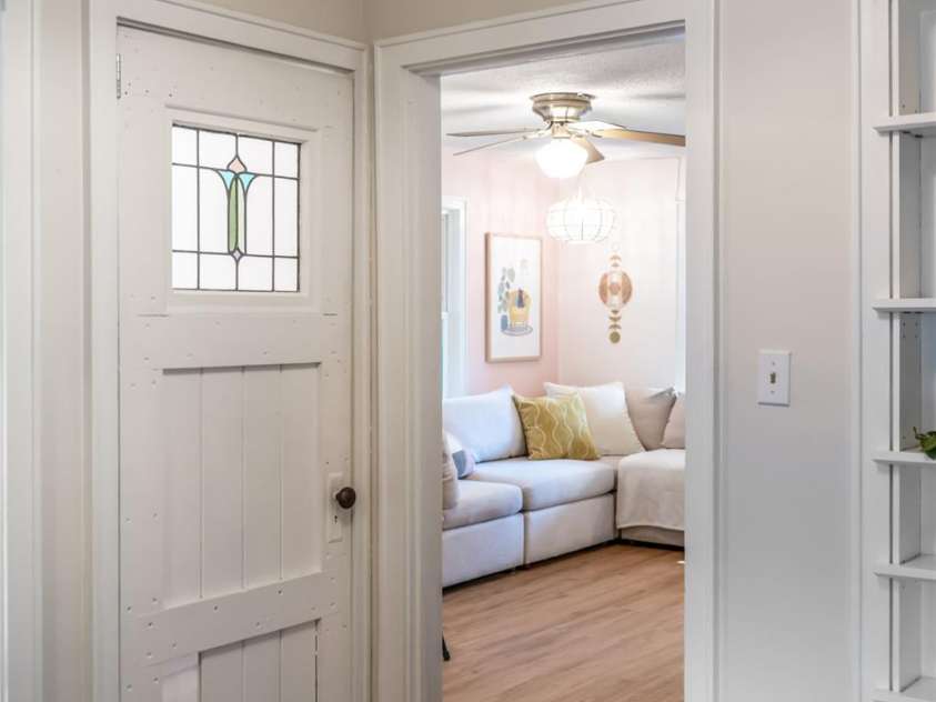 182 Brevard Road, Asheville, NC 28806.  MLS# CAR4396678, YatesRealty ID 32895. 