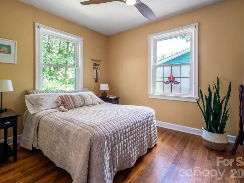 182 Brevard Road, Asheville, NC 28806.  MLS# CAR4396678, YatesRealty ID 32895. 