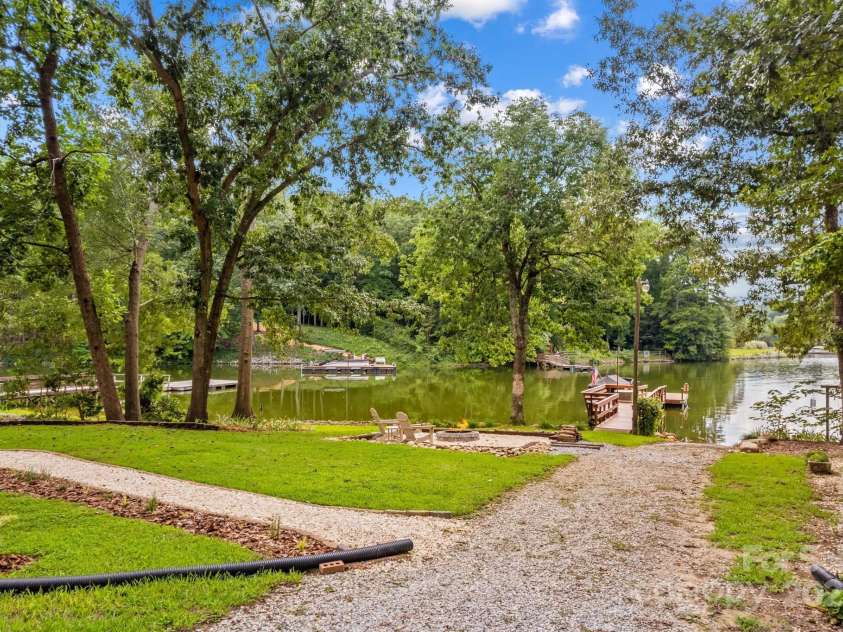 260 Knollwood Drive, Salisbury, NC 28146.  MLS# CAR4289312, YatesRealty ID 32896. Boat ramp
