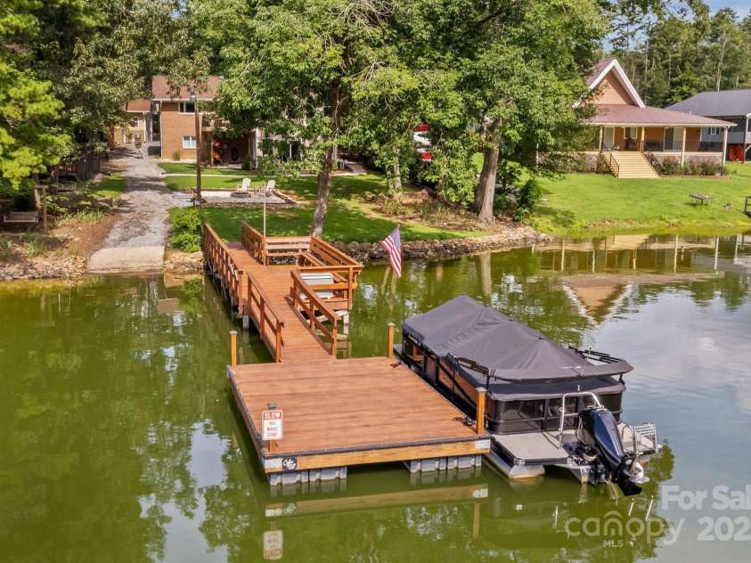 260 Knollwood Drive, Salisbury, NC 28146.  MLS# CAR4289312, YatesRealty ID 32896. Dock