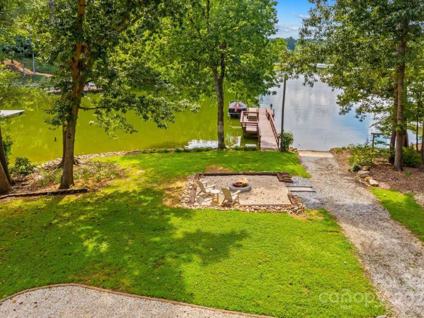 260 Knollwood Drive, Salisbury, NC 28146.  MLS# CAR4289312, YatesRealty ID 32896. Dock and Ramp
