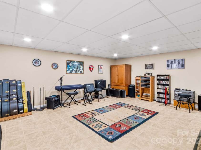 260 Knollwood Drive, Salisbury, NC 28146.  MLS# CAR4289312, YatesRealty ID 32896. Lower level den