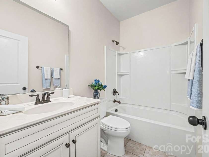 3043 Burgess Drive, Lancaster, SC 29720.  MLS# CAR4339809, YatesRealty ID 32898. Second Full Bath