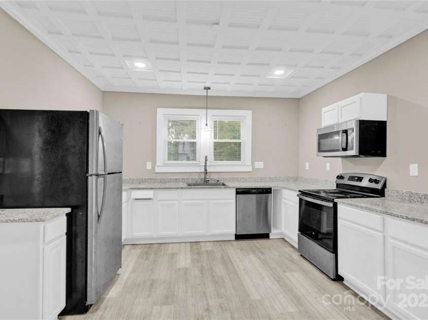 1241 Lafayette Street, Shelby, NC 28152.  MLS# CAR4315337, YatesRealty ID 329. 