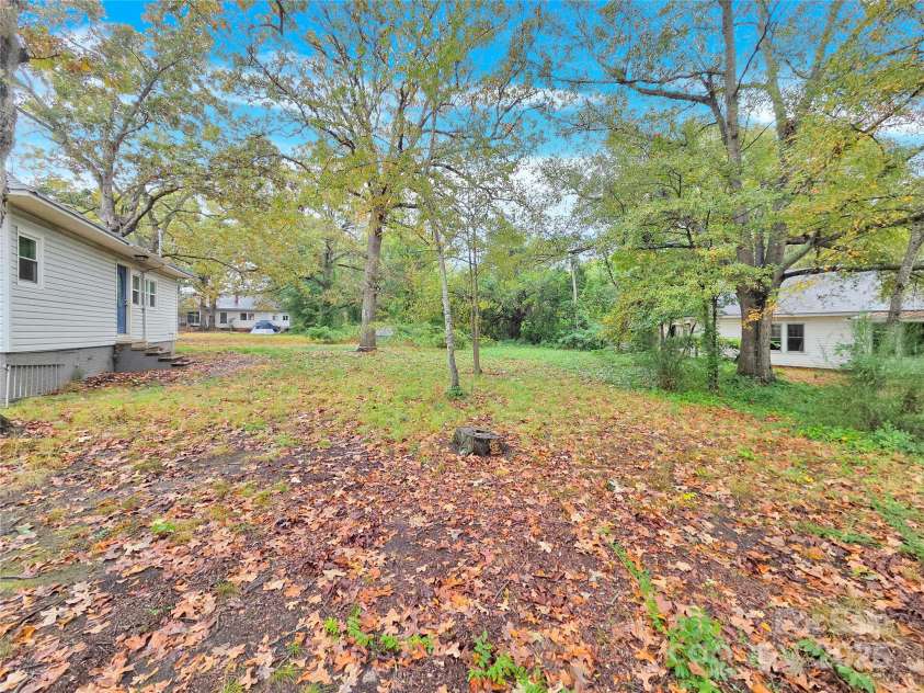 1241 Lafayette Street, Shelby, NC 28152.  MLS# CAR4315337, YatesRealty ID 329. 