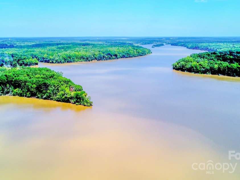 531 Tributary Drive, Fort Lawn, SC 29714.  MLS# CAR4177518, YatesRealty ID 329. 