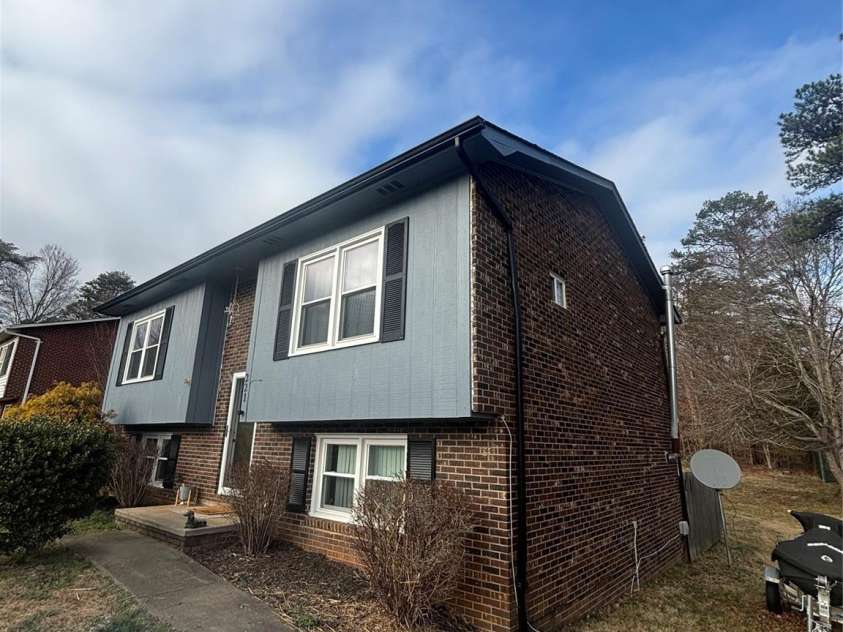 221 Valdese Drive, Morganton, NC 28655.  MLS# CAR4349254, YatesRealty ID 3290. 