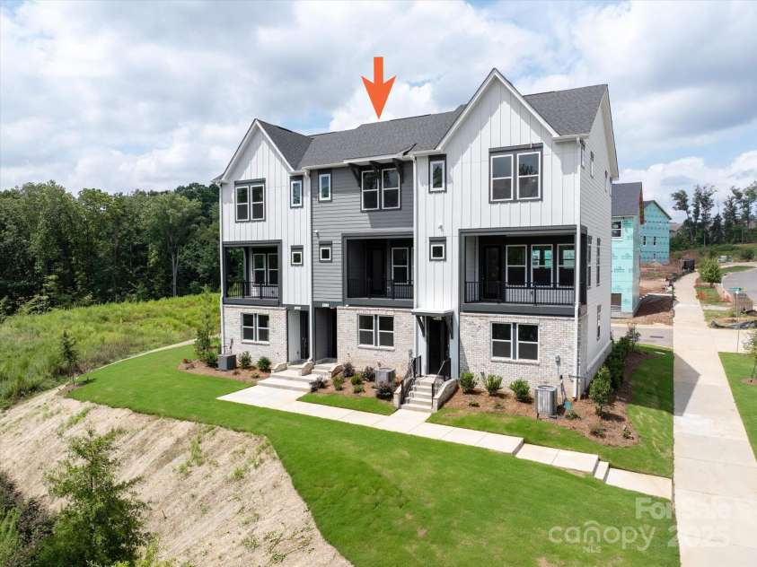 412 Nathaniel Way, Charlotte, NC 28213.  MLS# CAR4252865, YatesRealty ID 3290. 