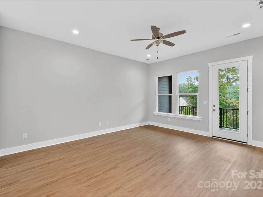 412 Nathaniel Way, Charlotte, NC 28213.  MLS# CAR4252865, YatesRealty ID 3290. Family Room