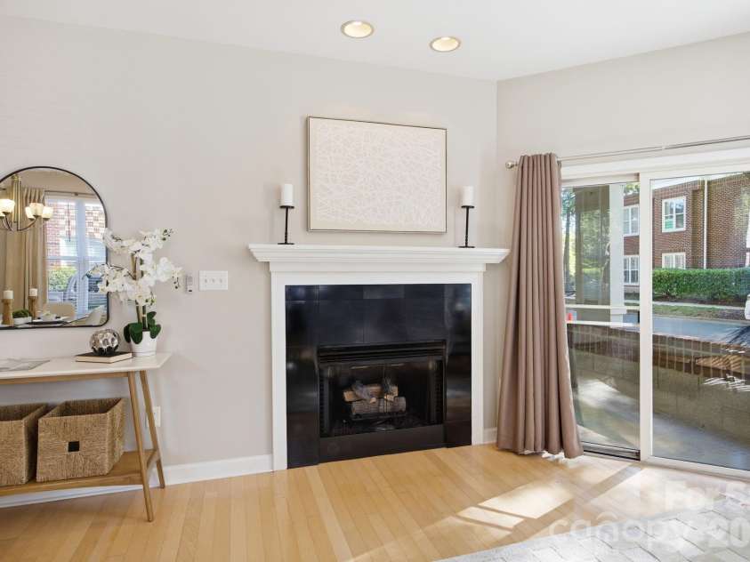 713 Northeast Drive, Davidson, NC 28036.  MLS# CAR4389664, YatesRealty ID 32900. 