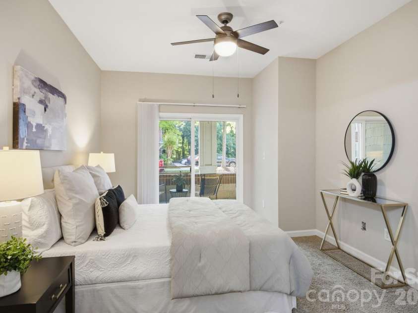 713 Northeast Drive, Davidson, NC 28036.  MLS# CAR4389664, YatesRealty ID 32900. 