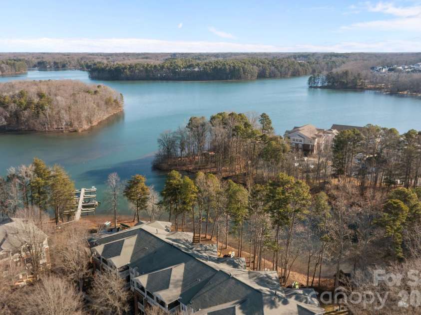 713 Northeast Drive, Davidson, NC 28036.  MLS# CAR4389664, YatesRealty ID 32900. 