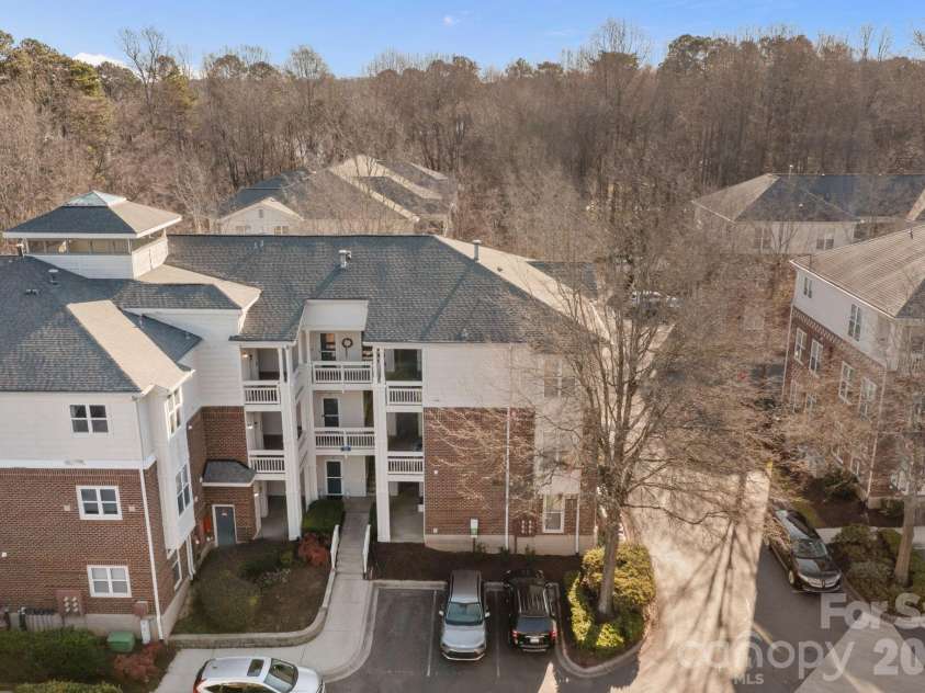 713 Northeast Drive, Davidson, NC 28036.  MLS# CAR4389664, YatesRealty ID 32900. 