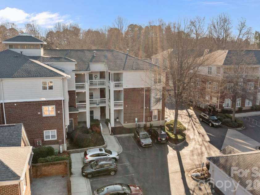 713 Northeast Drive, Davidson, NC 28036.  MLS# CAR4389664, YatesRealty ID 32900. 