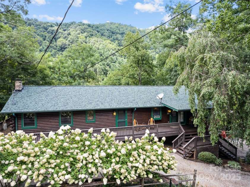 752 Frank Mehaffey Road, Maggie Valley, NC 28751.  MLS# CAR4293476, YatesRealty ID 32900. 