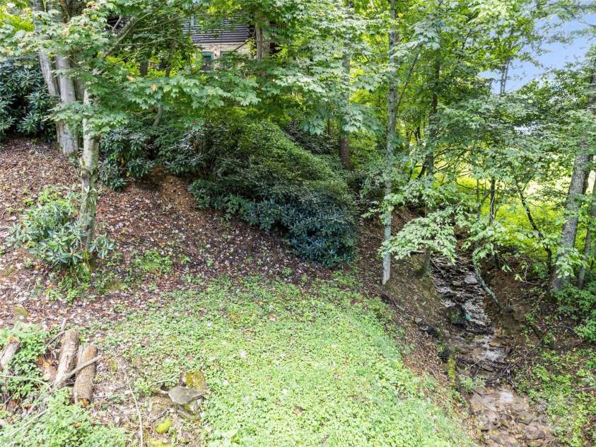 752 Frank Mehaffey Road, Maggie Valley, NC 28751.  MLS# CAR4293476, YatesRealty ID 32900. 