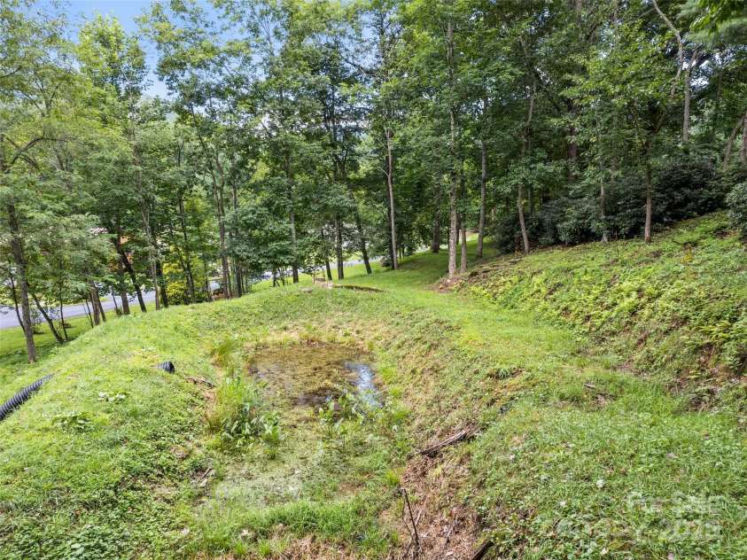 752 Frank Mehaffey Road, Maggie Valley, NC 28751.  MLS# CAR4293476, YatesRealty ID 32900. 