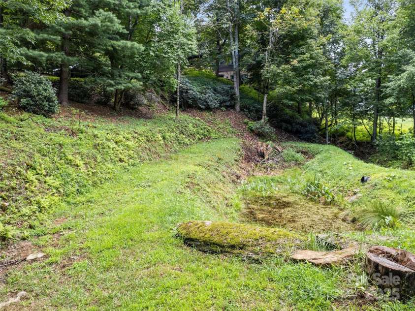 752 Frank Mehaffey Road, Maggie Valley, NC 28751.  MLS# CAR4293476, YatesRealty ID 32900. 