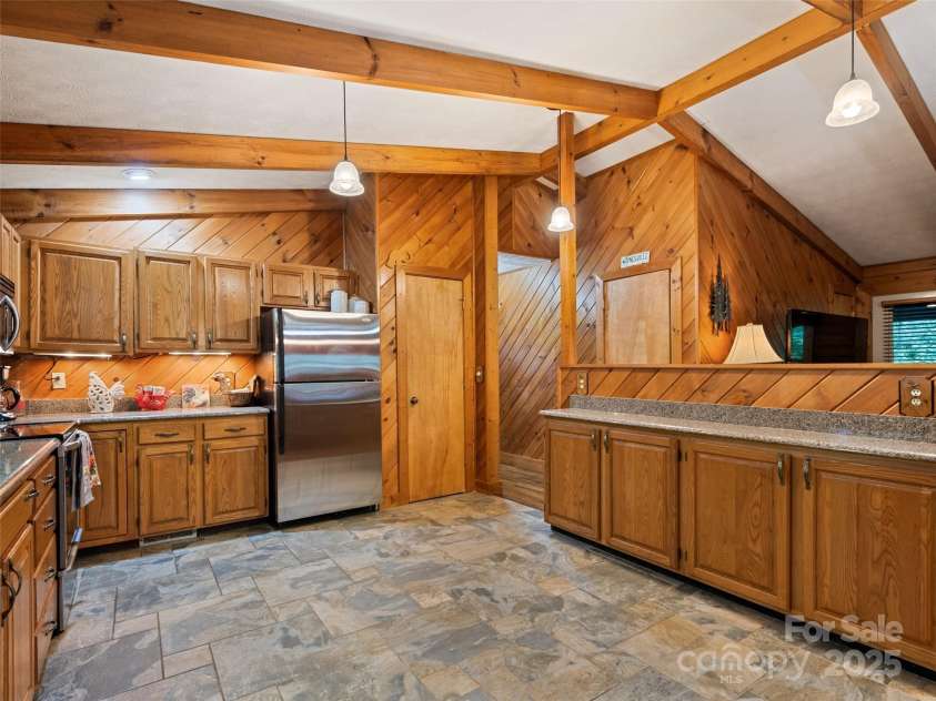 752 Frank Mehaffey Road, Maggie Valley, NC 28751.  MLS# CAR4293476, YatesRealty ID 32900. 
