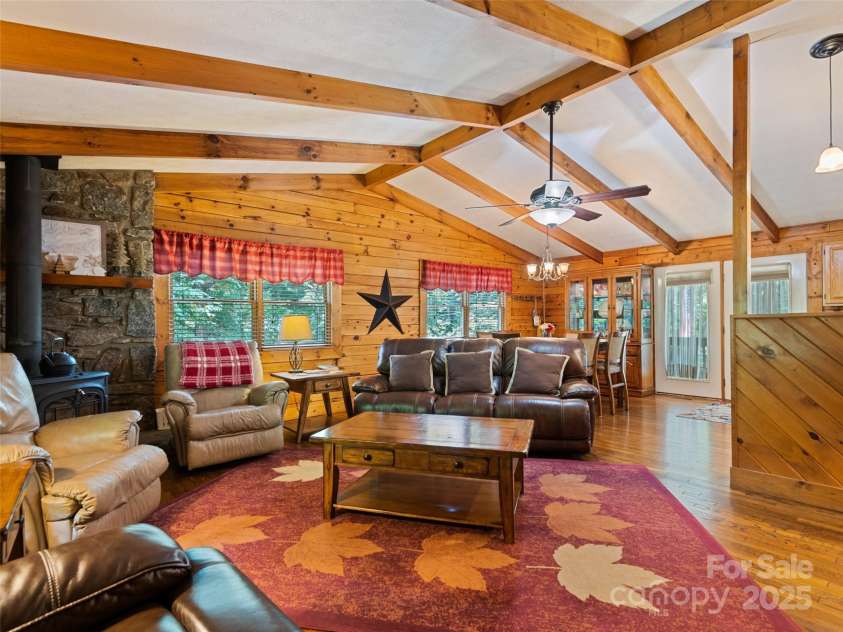 752 Frank Mehaffey Road, Maggie Valley, NC 28751.  MLS# CAR4293476, YatesRealty ID 32900. 