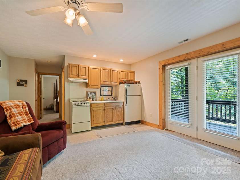 752 Frank Mehaffey Road, Maggie Valley, NC 28751.  MLS# CAR4293476, YatesRealty ID 32900. 