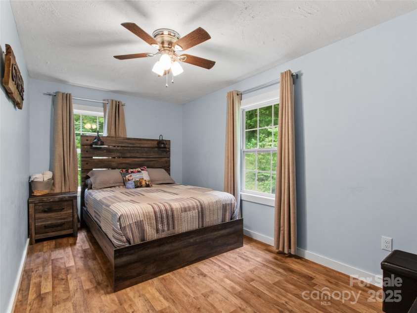 241 Upper Browns Creek Road, Burnsville, NC 28714.  MLS# CAR4293411, YatesRealty ID 32903. 